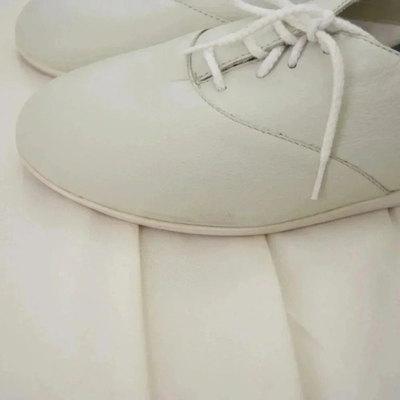 G.H. BASS & CO. Vintage Dress Shoes with Laces In Off White Size 9 1/2M - Picture 6 of 13